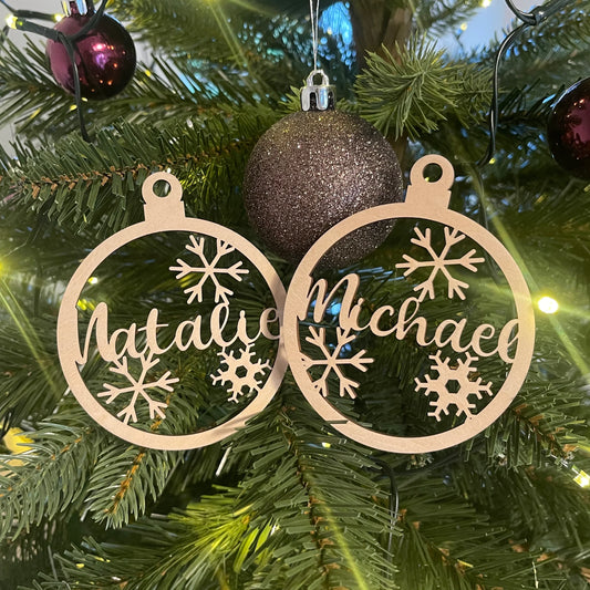 Individuelle Christbaumkugel "Schneeflocken"