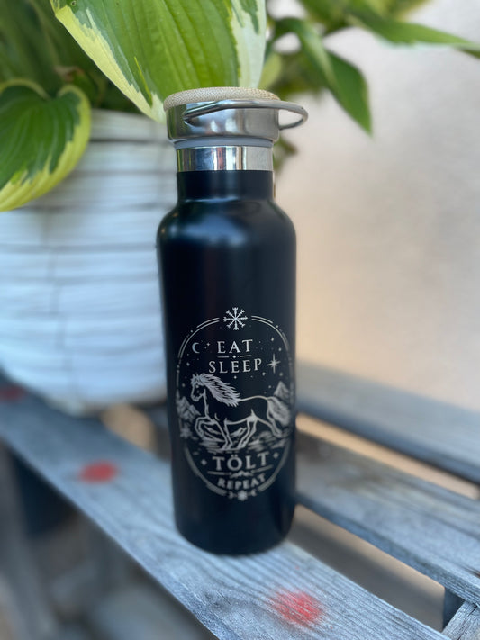 Isolierflasche aus Edelstahl mit Bambusdeckel "eat sleep tölt repeat“