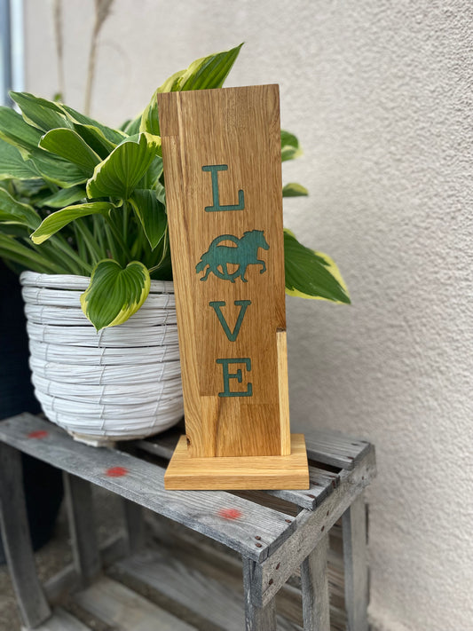Epoxid-Stele "Love", grün
