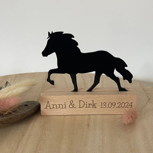 Aufsteller aus Acryl "Tölter" (auf Wunsch mit individueller Gravur)