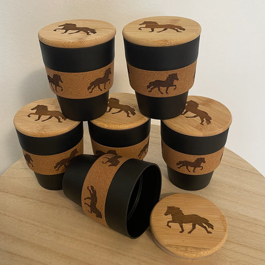 Trinkbecher mit Korkgriff und Bambusdeckel