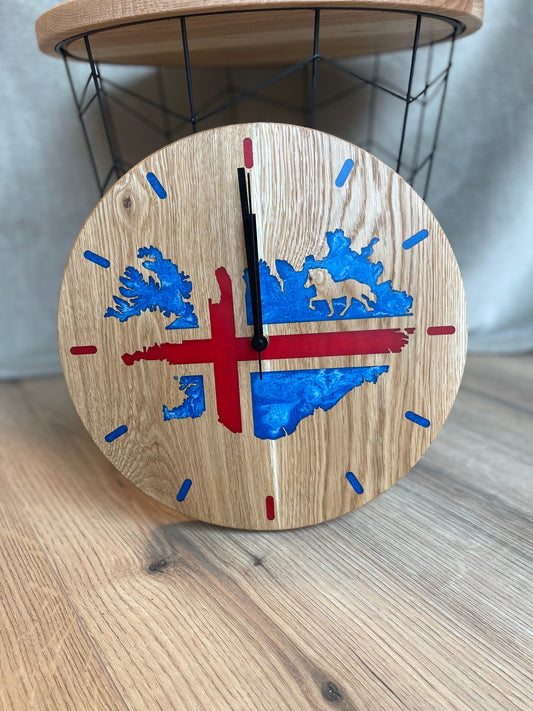 Epoxid Uhr "Islandflagge", blau weiß rot 04