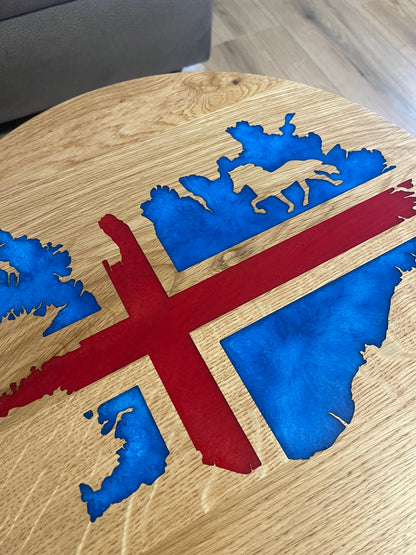 Epoxid Beistelltisch „Islandflagge“, blau rot mit weißem Schimmer 02