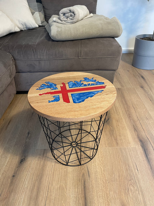 Epoxid Beistelltisch „Islandflagge“, blau weiß rot 02