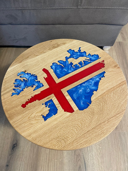 Epoxid Beistelltisch „Islandflagge“, blau weiß rot 06