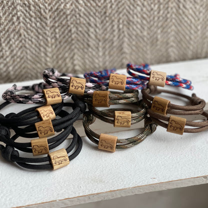 Paracordarmband mit Holzperle