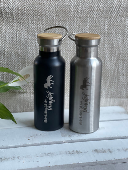 Isolierflasche aus Edelstahl mit Bambusdeckel "Mein Leben ist ein Ponykopf"
