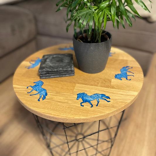 Epoxid Beistelltisch „Tölter“, blau weiß