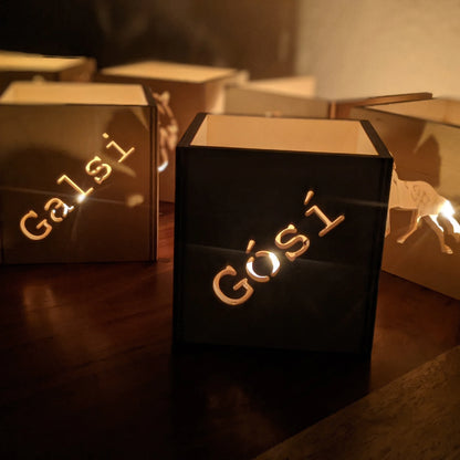 Individuelles Windlicht aus Holz