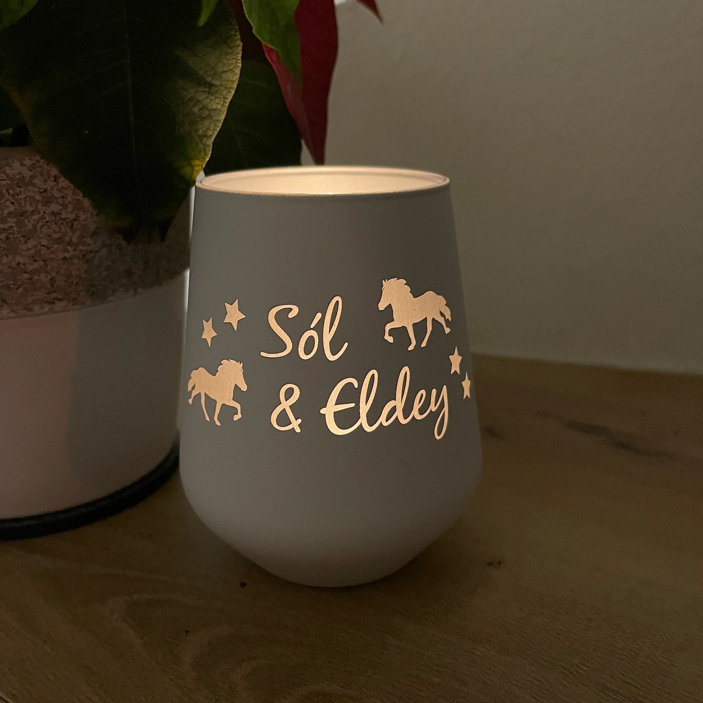 Individuelles Windlicht aus Glas